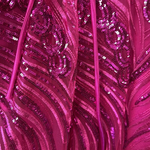 CLARISSE COUTURE  810290 DRESS in Fuchsia Size 8 - Picture 5 of 6